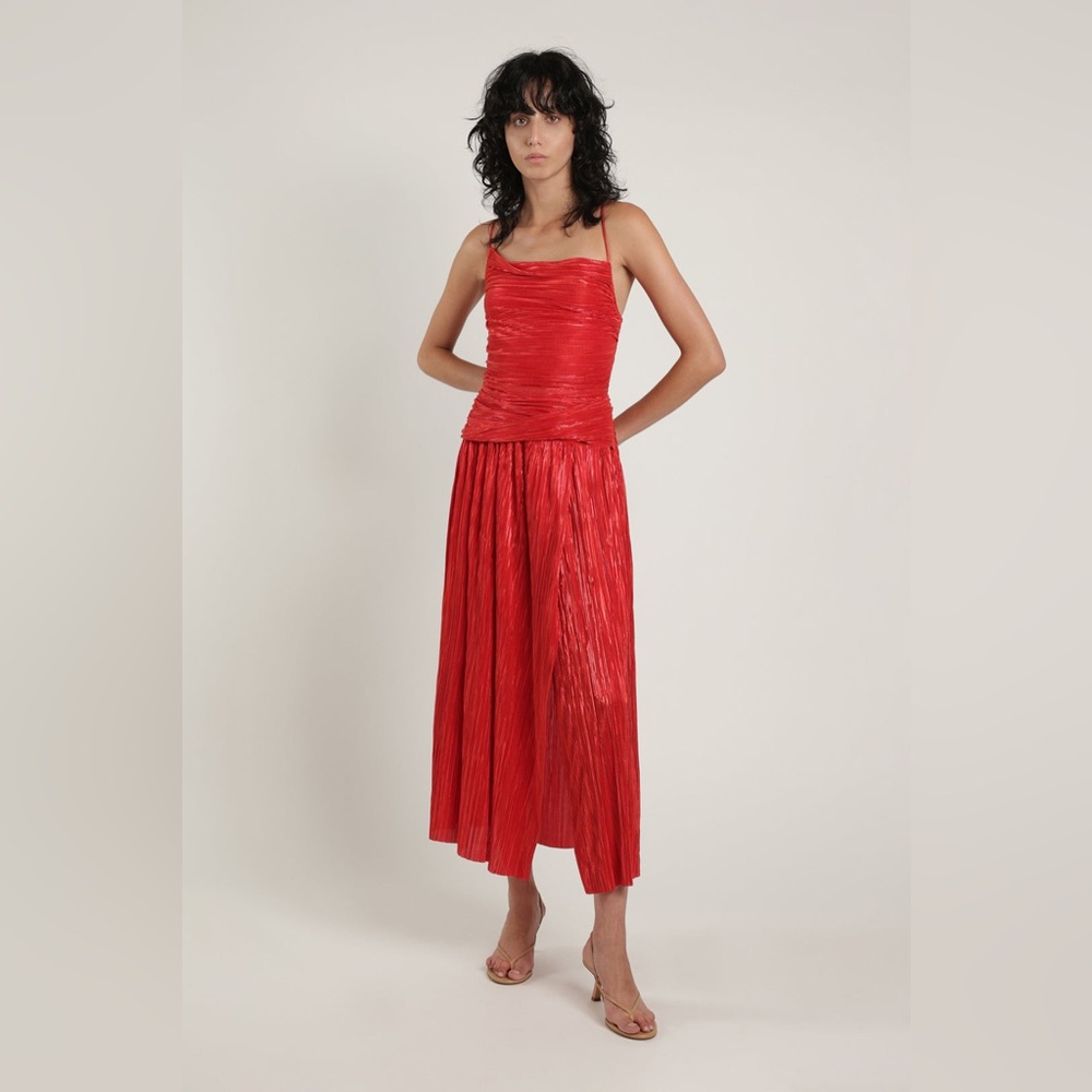 NWOT Sabina Musayev Shaan Cowl-neck Midi Dress W. Open Back Radiant Red Metallic